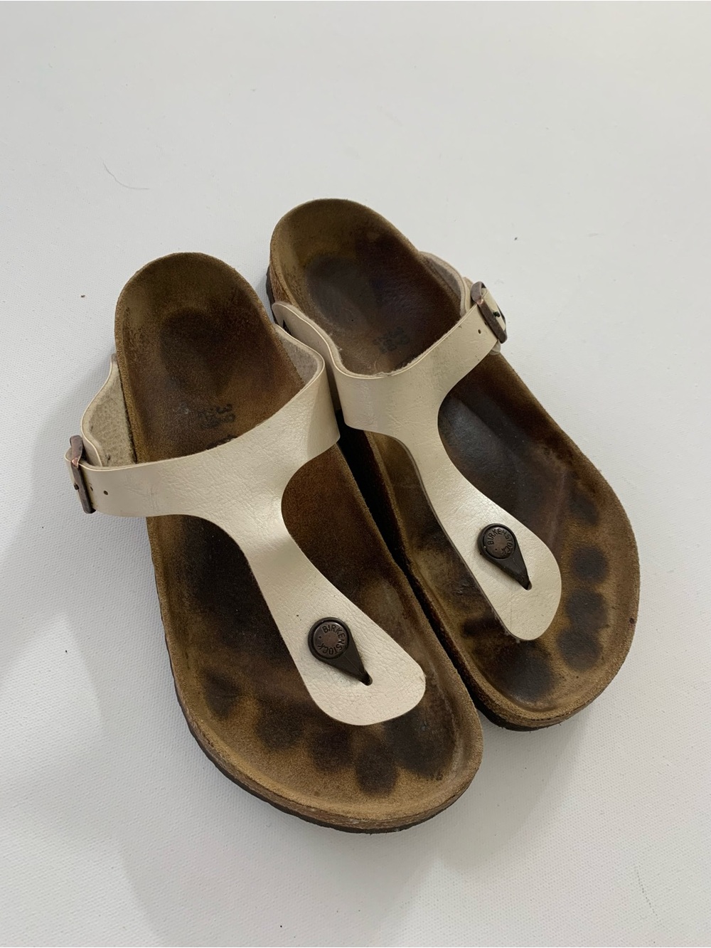 Birkenstock Cream Toe-Post Sandals with Buckle size 39